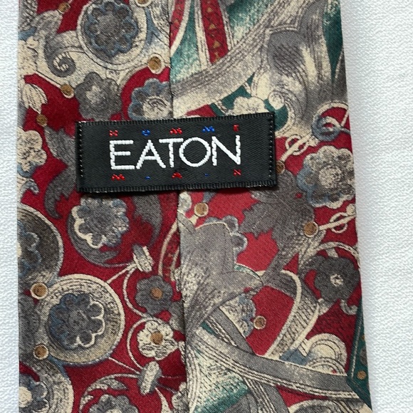 Eaton’s neck tie made in Canada silk distinct late 20th century pattern - Picture 6 of 7